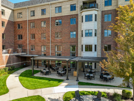 Park Place Commercial Stru Xure Pergola13