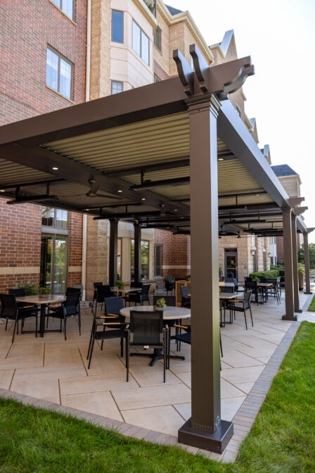 Park Place Commercial Stru Xure Pergola9
