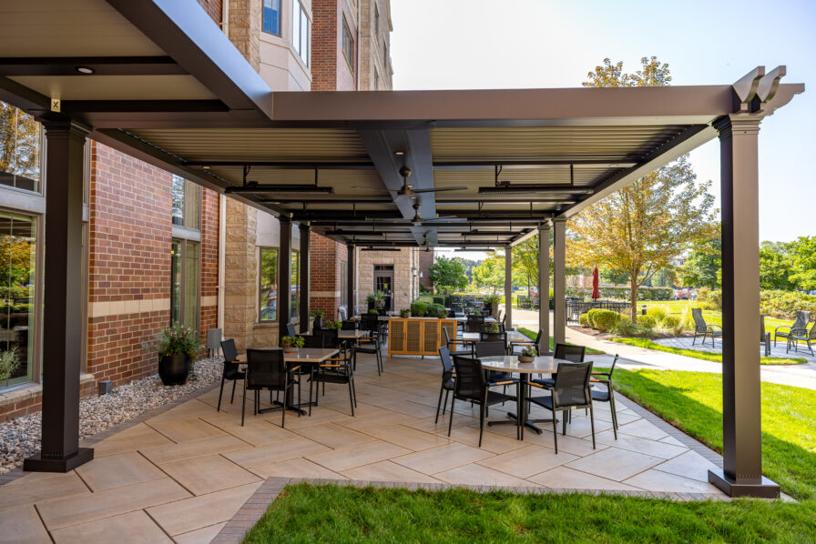 Park Place Commercial Stru Xure Pergola12