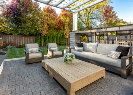 Luxurious Outdoor Seating 3