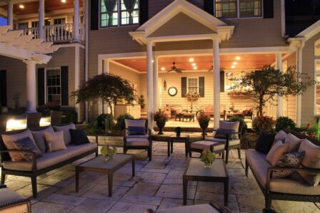 Outdoor Seating Columns