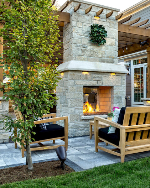 Outdoor Fireplace Seating
