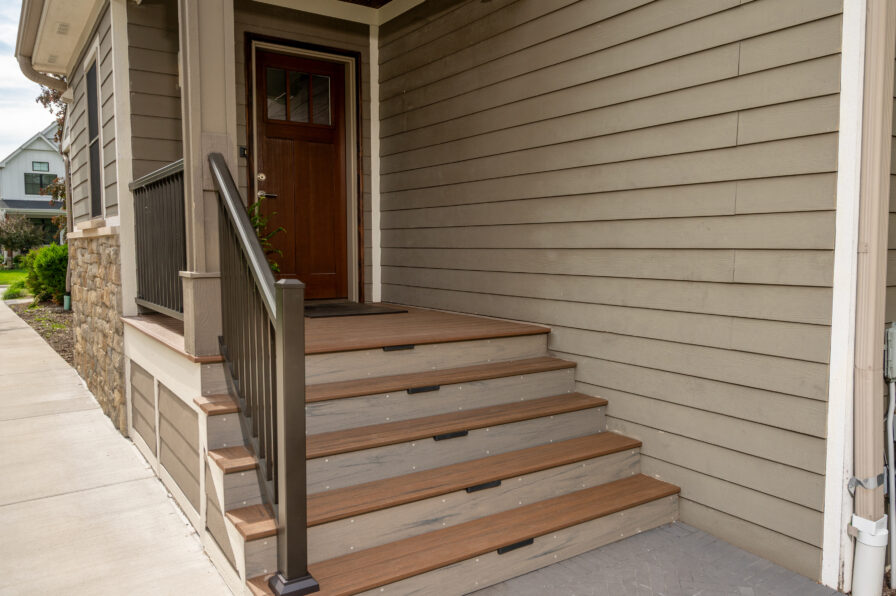 001 305 N Clinton Ave