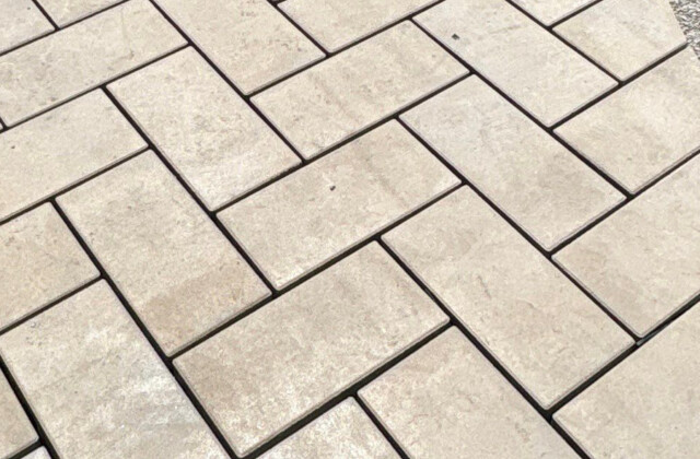 Precast Pavers (Signature)
